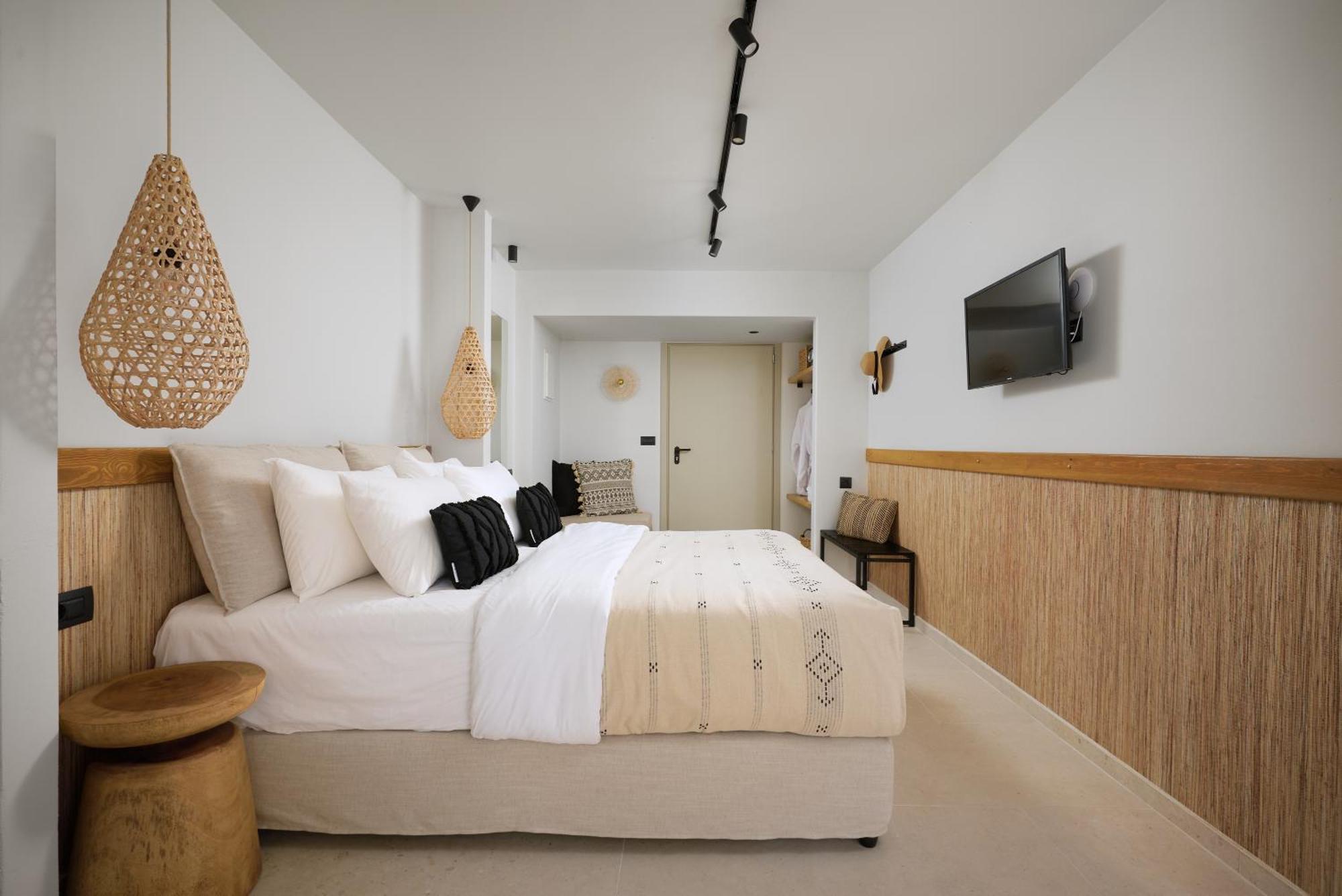 Artemis Aparthotel Makrýgialos Exteriör bild